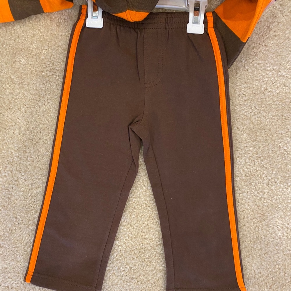 18 months 2 piece outfit - Picture 4 of 4